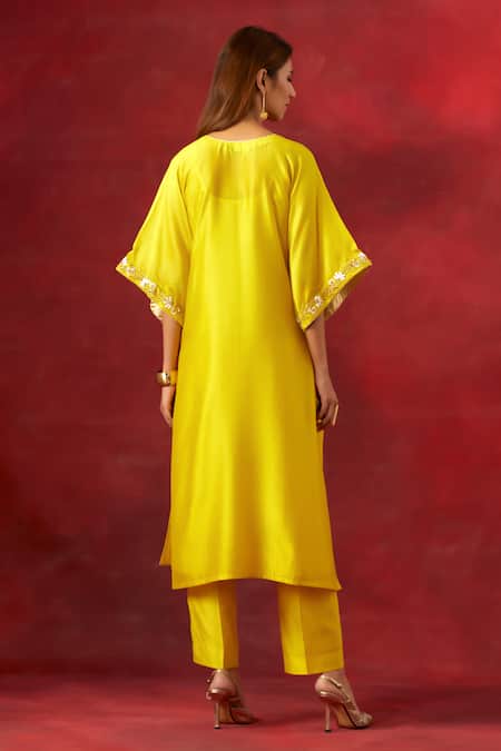 Anantaa By Roohi Floral Embroidered Yoke Kaftan Pant Set 