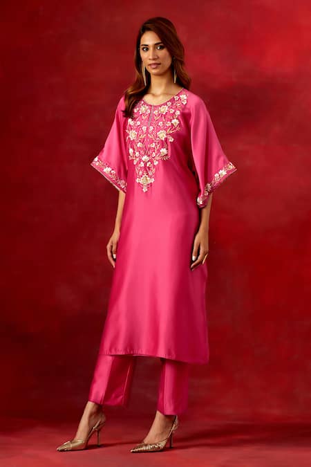 Anantaa By Roohi_Fuchsia Silk, Chanderi Sequins, Beads Resham Embroidered Yoke Kaftan Pant Set _Online_at_Aza_Fashions