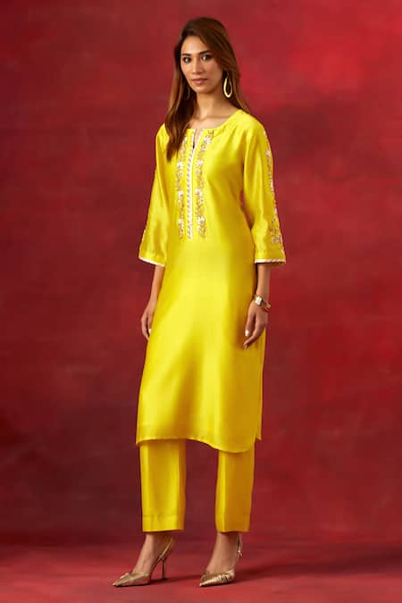 Anantaa By Roohi Yellow , , Floral Embroidered Yoke Kurta And Pant Set Online at Aza Fashions Anantaa By Roohi_Yellow , , Floral Embroidered Yoke Kurta And Pant Set _Online_at_Aza_Fashions