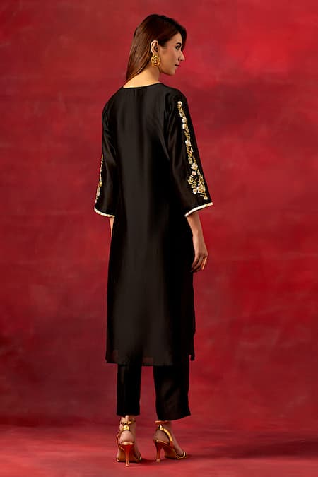 Shop_Anantaa By Roohi_Black Silk, Chanderi Sequins, Beads Round Neck Resham Work Yoke Kurta And Pant Set _at_Aza_Fashions