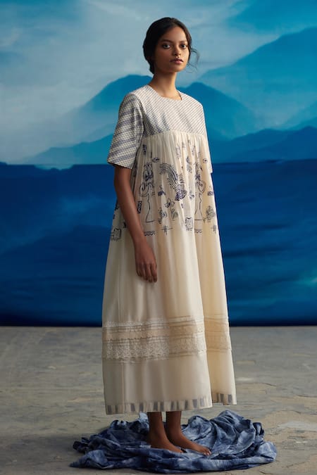 Ahmev_Ivory Chanderi, Cotton Embroidery Square Neck Floral Print Dress _Online_at_Aza_Fashions