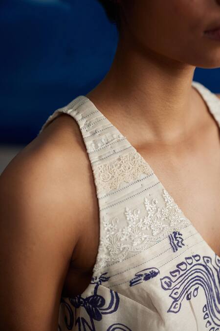 Buy_Ahmev_Ivory Chanderi, Cotton Embroidery, Lace V-neck Salvia V Printed Top _Online_at_Aza_Fashions