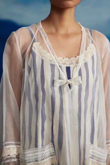 Buy_Ahmev_Ivory Organza Lace Keyhole Neck Tansy Embellished Jacket _Online_at_Aza_Fashions