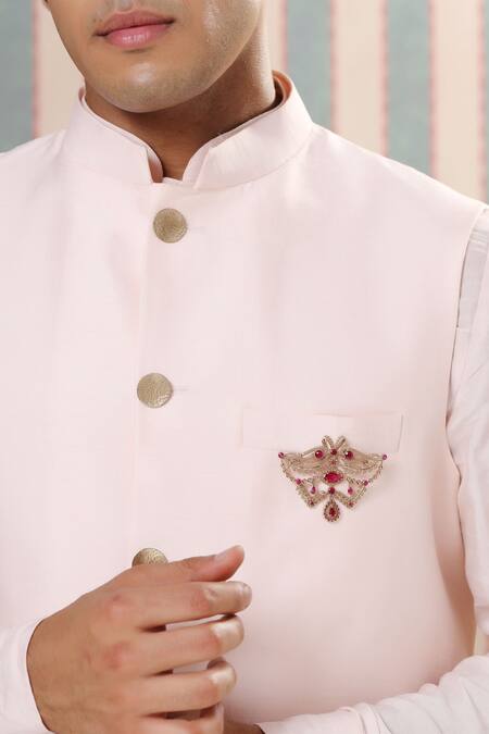 Cosa Nostraa_Gold Crystals Fleur Muse Brooch _Online_at_Aza_Fashions