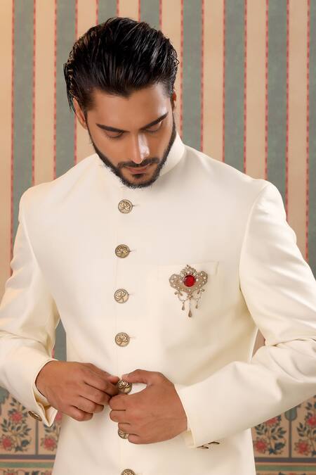 Buy_Cosa Nostraa_Gold Crystals Latticed Heart Marvel Studded Brooch _Online_at_Aza_Fashions