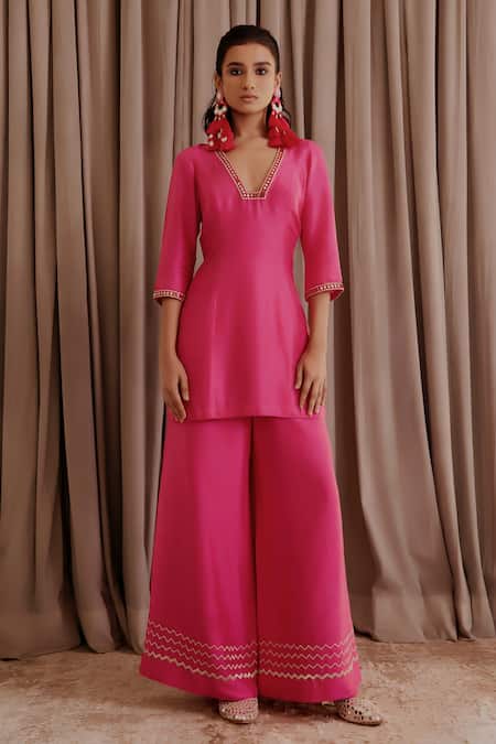 Shop Harshita Singhvi Pink Silk, Organza, Crepe Mirrors, Embroidery V-neck Kurta Palazzo Set Online at Aza Fashions Shop_Harshita Singhvi_Pink Silk, Organza, Crepe Mirrors, Embroidery V-neck Kurta Palazzo Set _Online_at_Aza_Fashions