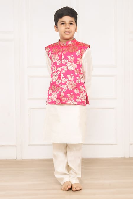 Pinkcow designs pvt ltd_Pink Brocade, Taffeta Embroidery Floral Pattern Bundi Kurta Set _at_Aza_Fashions