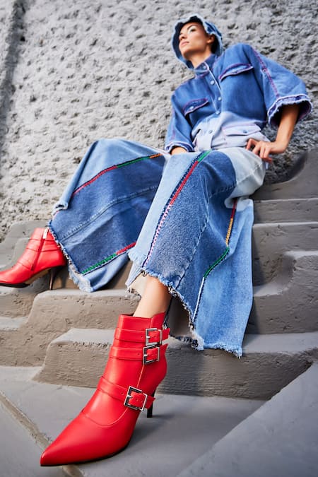 Oroh Red Buckles Valeria Conical Heel Leather Boots 
