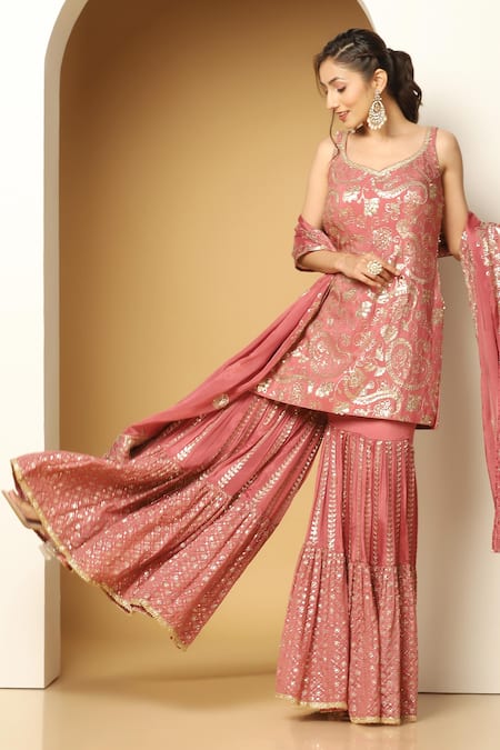 Buy Meenagurnam Pink Chiffon Sequins Polo Collar Paisley Bloom Embroidered Kurta Sharara Set Online at Aza Fashions Buy_Meenagurnam_Pink Chiffon Sequins Polo Collar Paisley Bloom Embroidered Kurta Sharara Set _Online_at_Aza_Fashions