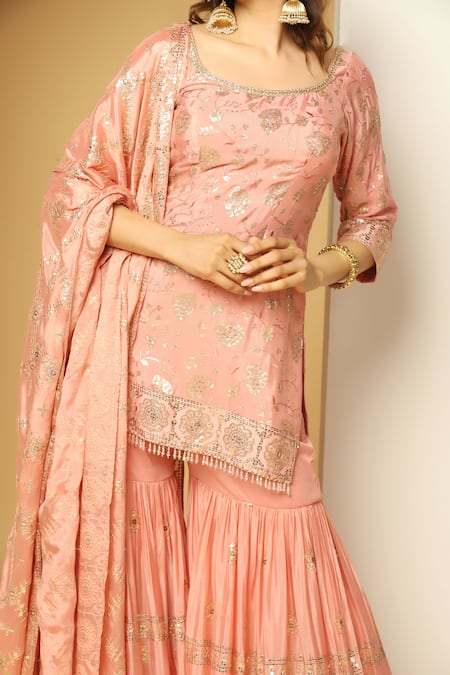 Shop Meenagurnam Peach Chiffon Sequins, Beads Round Carnation Bloom Embroidered Kurta Sharara Set Online at Aza Fashions Shop_Meenagurnam_Peach Chiffon Sequins, Beads Round Carnation Bloom Embroidered Kurta Sharara Set _Online_at_Aza_Fashions
