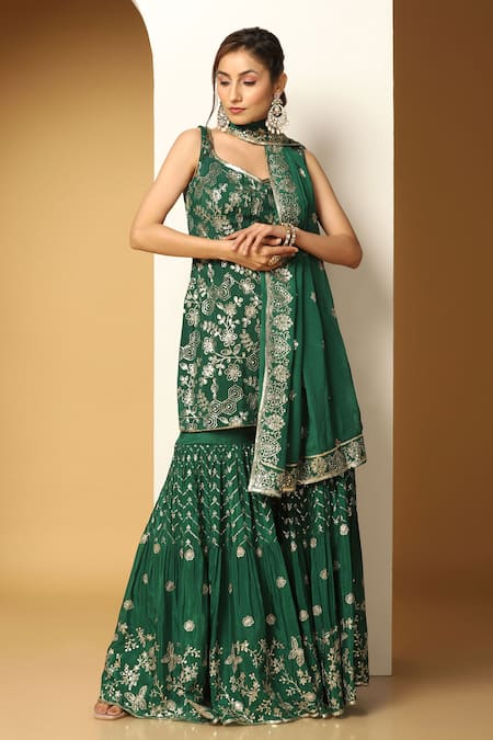 Meenagurnam Green Chiffon Sequins Polo Collar Embroidered Kurta Sharara Set at Aza Fashions Meenagurnam_Green Chiffon Sequins Polo Collar Embroidered Kurta Sharara Set _at_Aza_Fashions