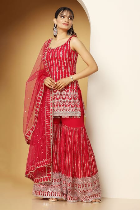 Meenagurnam Geometric Pattern Kurta Sharara Set 