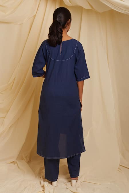 Shop Banana Labs Blue Cotton Round Neck Abstract Wave Print Kurta Pant Set at Aza Fashions Shop_Banana Labs_Blue Cotton Round Neck Abstract Wave Print Kurta Pant Set _at_Aza_Fashions