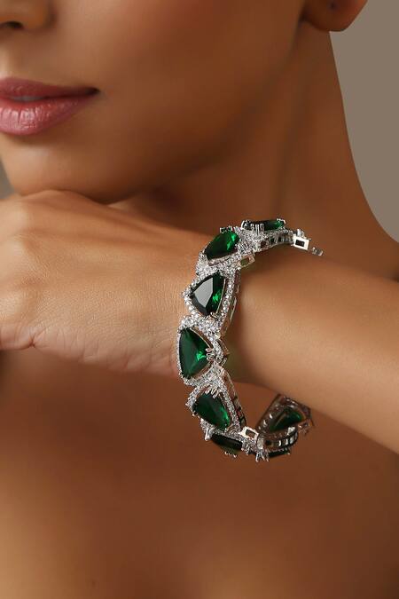Swabhimann_Emerald Green Zari Zirconia Embellished Bangle _Online_at_Aza_Fashions