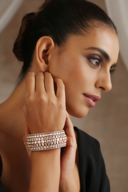 Buy_Swabhimann_Rose Gold Imitation Diamonds Moissanite Polki Embellished Kada _Online_at_Aza_Fashions