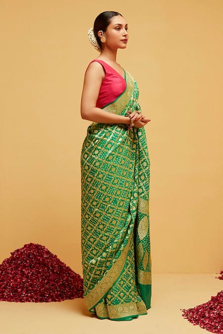 Buy_Suruchi Parakh_Green Georgette Embroidery Diamond Woven Banarasi Saree With Running Blouse_Online_at_Aza_Fashions