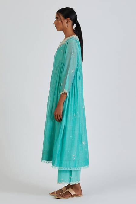 Lajjoo C Blue Chanderi Embroidery Floral Round Neck Binti Kurta With Palazzo Online at Aza Fashions Lajjoo C_Blue Chanderi Embroidery Floral Round Neck Binti Kurta With Palazzo _Online_at_Aza_Fashions