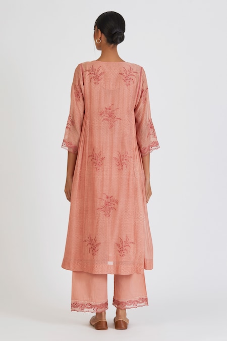 Shop_Lajjoo C_Pink Chanderi Print Dots Round Madhu Floret Resham Embroidered Kurta With Pant _at_Aza_Fashions