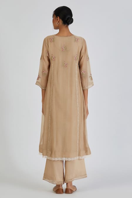 Shop Lajjoo C Beige Chanderi Embroidery Resham Round Sima Floral Cluster Kurta With Palazzo at Aza Fashions Shop_Lajjoo C_Beige Chanderi Embroidery Resham Round Sima Floral Cluster Kurta With Palazzo _at_Aza_Fashions