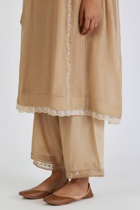 Lajjoo C Beige Chanderi Embroidery Resham Round Sima Floral Cluster Kurta With Palazzo at Aza Fashions Lajjoo C_Beige Chanderi Embroidery Resham Round Sima Floral Cluster Kurta With Palazzo _at_Aza_Fashions