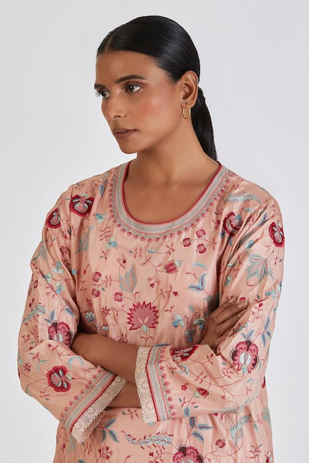 Lajjoo C Pink Silk Embroidery Phool Round Neck Zulekha Kurta With Sharara Online at Aza Fashions Lajjoo C_Pink Silk Embroidery Phool Round Neck Zulekha Kurta With Sharara _Online_at_Aza_Fashions