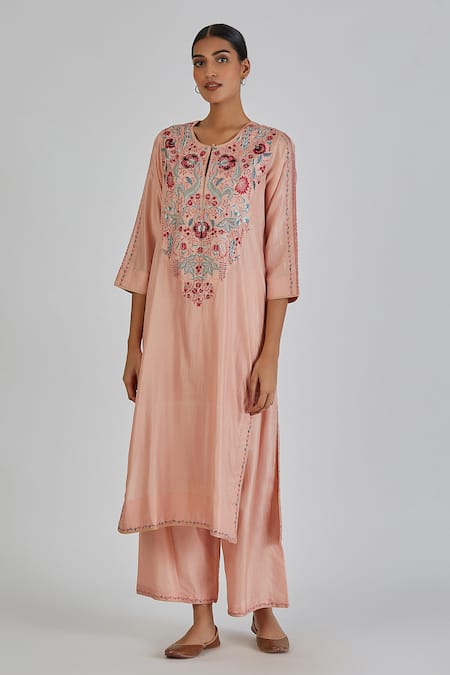 Lajjoo C Pink Silk Embroidery Parsi Floral Round Neck Tvisha Yoke Kurta With Palazzo 