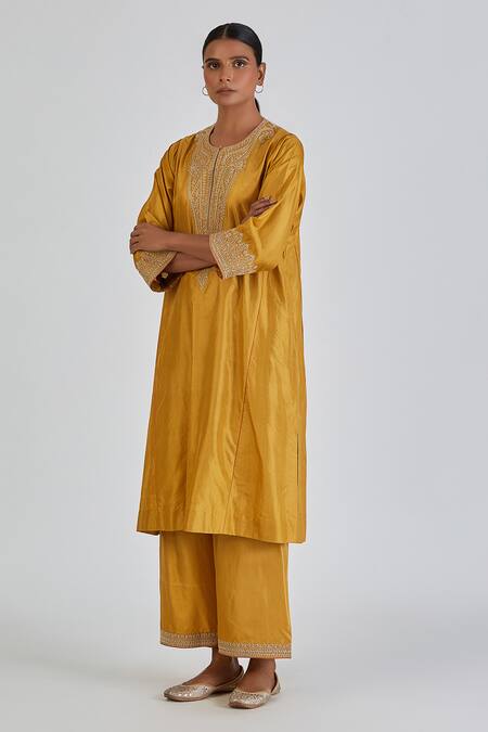 Lajjoo C Yellow Silk Embroidery Paisley Round Kashida Zardozi Yoke Kurta With Palazzo 