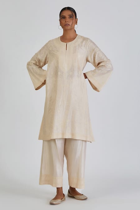 Lajjoo C Ivory Silk Embroidery Anthemion Bloom Round Neck Hira Kurta With Palazzo 
