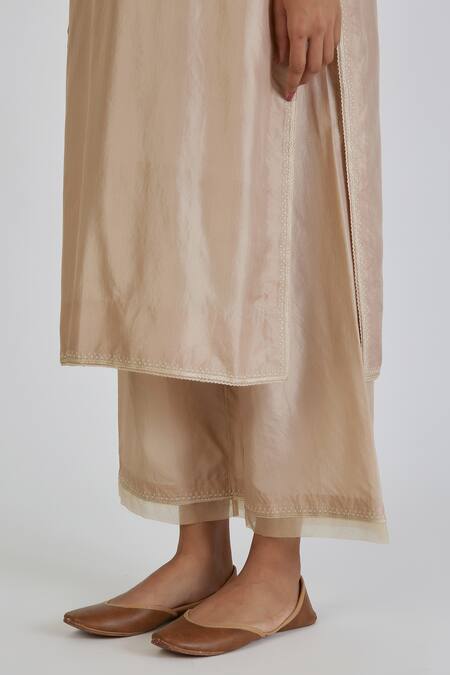 Shop_Lajjoo C_Ivory Silk Embroidery Vintage Bloom Round Neck Divena Kurta With Palazzo _Online_at_Aza_Fashions