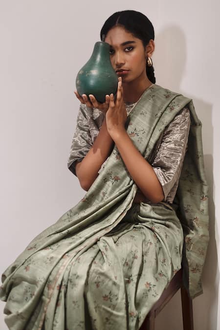 Shop Dot Green Chanderi, Cotton, Silk Chintz Print Saree With Unstitched Blouse Piece at Aza Fashions Shop_Dot_Green Chanderi, Cotton, Silk Chintz Print Saree With Unstitched Blouse Piece _at_Aza_Fashions