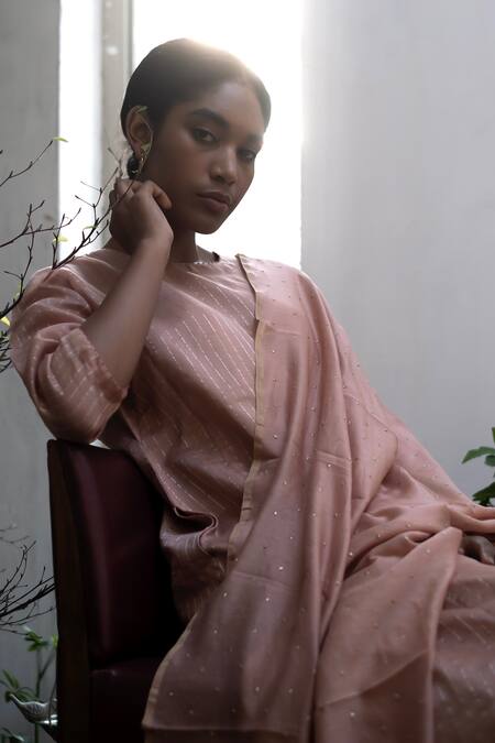 Dot_Pink Chanderi Zari Round Neck Old Rose Striped Kurta Pant Set _Online_at_Aza_Fashions