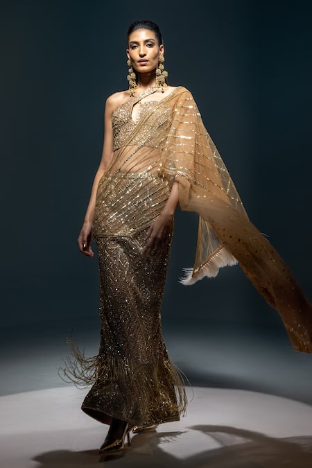 Buy_Kavita Arora_Gold Satin, Net Sequins, Beads Hand Embroidered Pre-draped Skirt Saree Set 