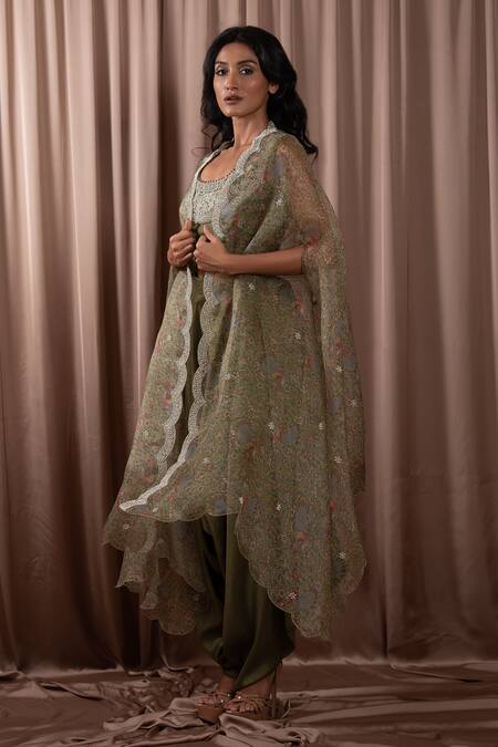Vara By Vibha N Priti_Green Organza Embroidered Scoop Scallop Border Cape Pant Set _Online_at_Aza_Fashions