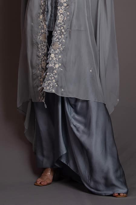Vara By Vibha N Priti Grey Silk Chanderi Embroidered Resham Collared Floral Cutwork Cape Skirt Set Online at Aza Fashions Vara By Vibha N Priti_Grey Silk Chanderi Embroidered Resham Collared Floral Cutwork Cape Skirt Set _Online_at_Aza_Fashions