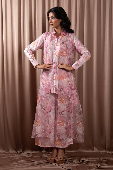Buy Vara By Vibha N Priti Pink Organza Embroidered Pearl Collared Sequin And Cape Kurta Set Online at Aza Fashions Buy_Vara By Vibha N Priti_Pink Organza Embroidered Pearl Collared Sequin And Cape Kurta Set _Online_at_Aza_Fashions