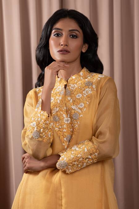 Shop Vara By Vibha N Priti Yellow Organza Embroidered Resham Stand Collar Tunic With Pant Online at Aza Fashions Shop_Vara By Vibha N Priti_Yellow Organza Embroidered Resham Stand Collar Tunic With Pant _Online_at_Aza_Fashions