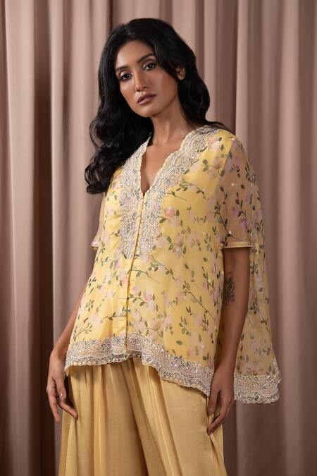 Vara By Vibha N Priti_Yellow Organza Print Peony V Neck Bloom Cape Tunic With Patiala Pant _at_Aza_Fashions