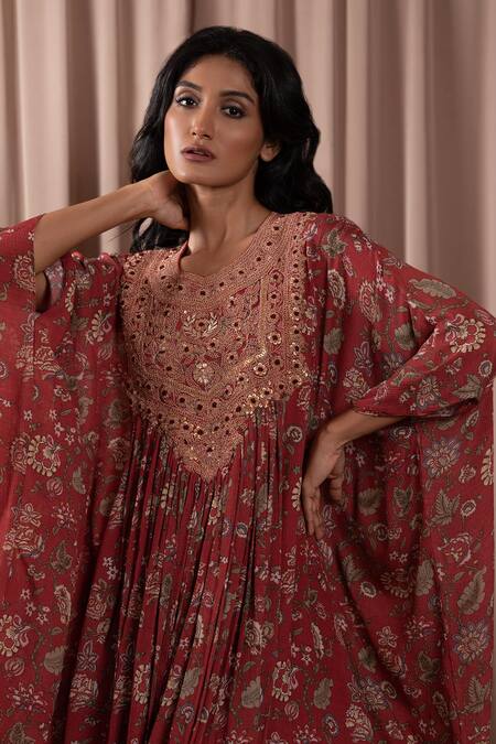 Shop_Vara By Vibha N Priti_Maroon Chiffon Print Rafflesia Round Batwing Sleeves Tunic With Sharara _Online_at_Aza_Fashions