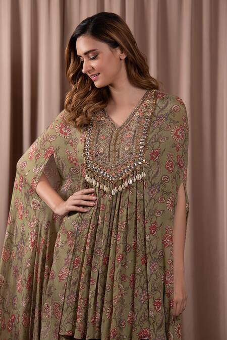 Vara By Vibha N Priti_Green Chiffon Print Vintage Fleur V Neck Asymmetric Cape Tunic With Sharara _at_Aza_Fashions