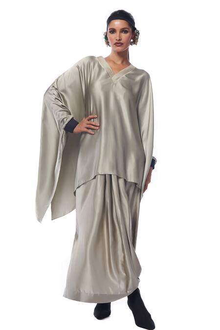 AK-OK_Grey Silk V-neck Ribbed Cuff Plain Tunic With Lungi Skirt _Online_at_Aza_Fashions