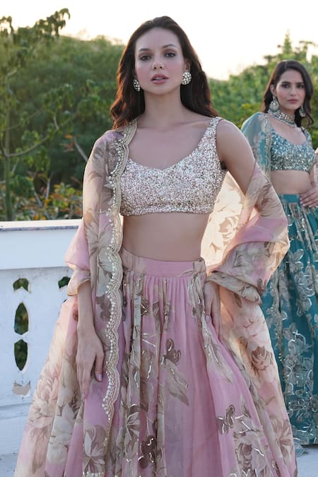 Buy Astha Narang Pink Organza Sequins, Embroidery Round Neck Floral Pattern Lehenga Set Online at Aza Fashions Buy_Astha Narang_Pink Organza Sequins, Embroidery Round Neck Floral Pattern Lehenga Set _Online_at_Aza_Fashions