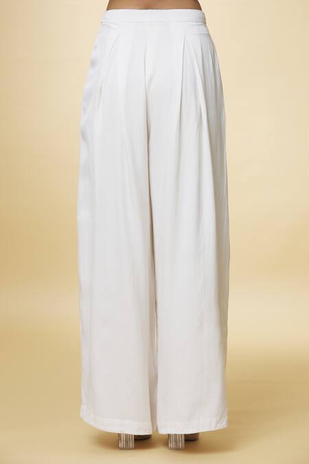 Varsha Wadhwa_White Solid Pleated Palazzo  _at_Aza_Fashions
