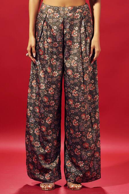Sammohi By Moksha And Hiral Green Crepe, Silk Asymmetric Floral Print One Top With Pant Online at Aza Fashions Sammohi By Moksha And Hiral_Green Crepe, Silk Asymmetric Floral Print One Top With Pant _Online_at_Aza_Fashions