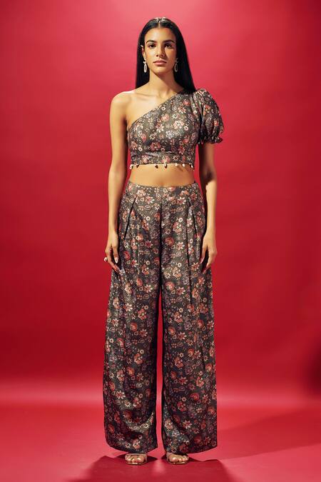 Buy Sammohi By Moksha And Hiral Green Crepe, Silk Asymmetric Floral Print One Top With Pant Online at Aza Fashions Buy_Sammohi By Moksha And Hiral_Green Crepe, Silk Asymmetric Floral Print One Top With Pant _Online_at_Aza_Fashions