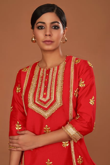 Preeti S Kapoor Red Silk, Organza Gota Patti Round Neck Embroidered Long Kurta Pant Set Online at Aza Fashions Preeti S Kapoor_Red Silk, Organza Gota Patti Round Neck Embroidered Long Kurta Pant Set _Online_at_Aza_Fashions