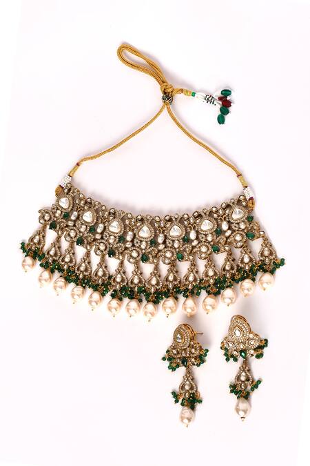Preeti Mohan_Green Pearls, Stones Studded Floral Pattern Necklace Set _Online_at_Aza_Fashions