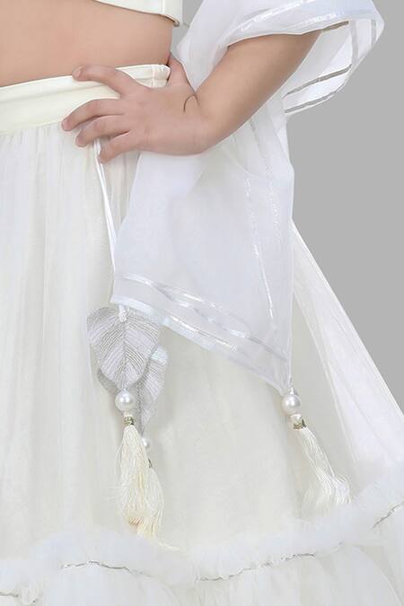 Buy_Shining Kanika_White Organza Embroidery Bullian Leaf Blouse And Lehenga Set_Online_at_Aza_Fashions