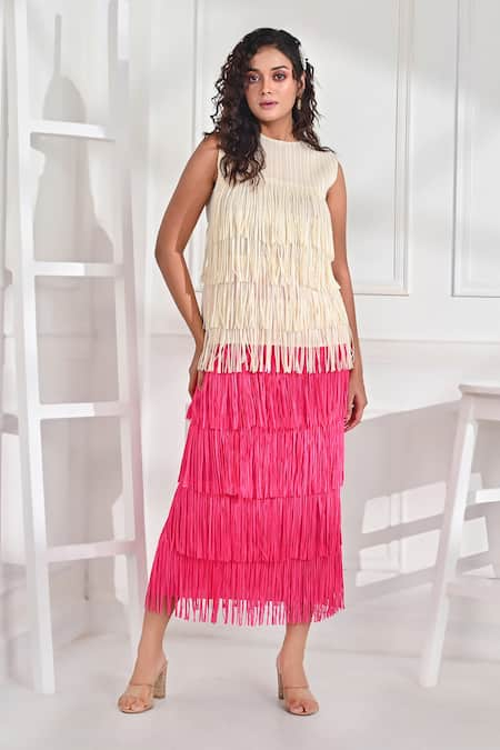 Crimp White 100% Polyester Textured Round Sierram Neck Fringe Top And Skirt Set 