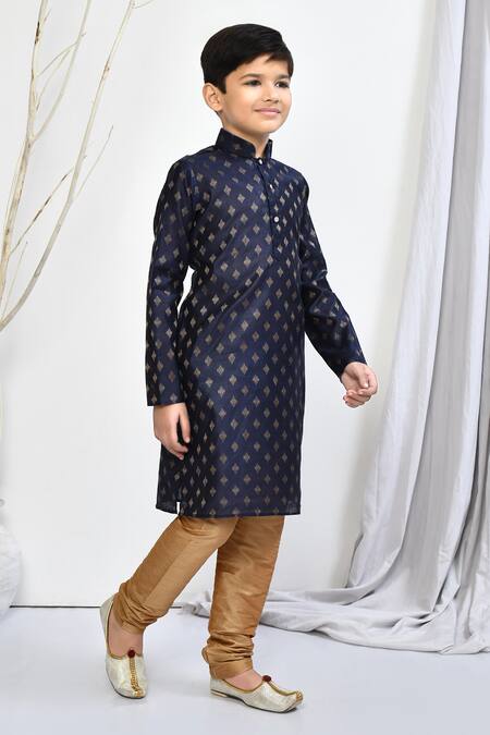 Shop_Petite Pomme_Blue Brocade, Silk Embroidery Floral Woven Motif Kurta Set _Online_at_Aza_Fashions