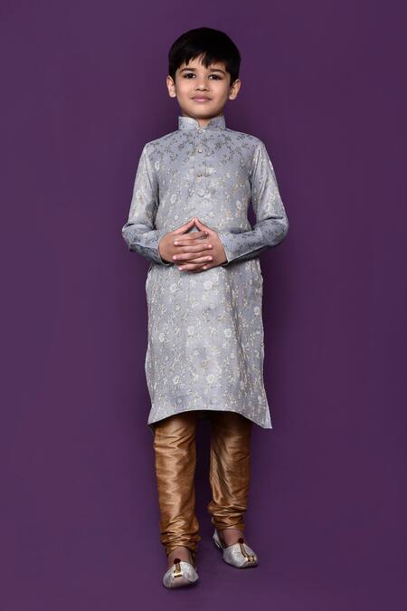 Buy_Petite Pomme_Grey Brocade, Chiffon, Silk Embroidery Floral Pattern Kurta Set _Online_at_Aza_Fashions